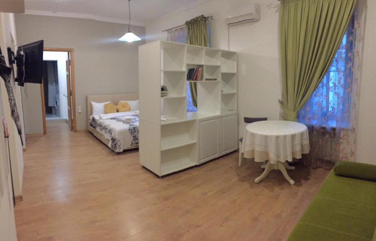 Apartment On Sumskaya No Smoking Charkov Exteriér fotografie