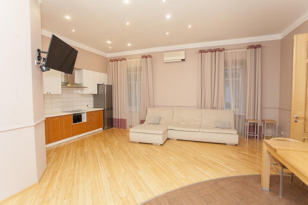 Apartment On Sumskaya No Smoking Charkov Exteriér fotografie
